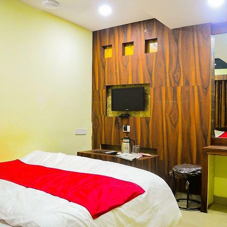 Hotel Kalash Ujjain Ngoại thất bức ảnh