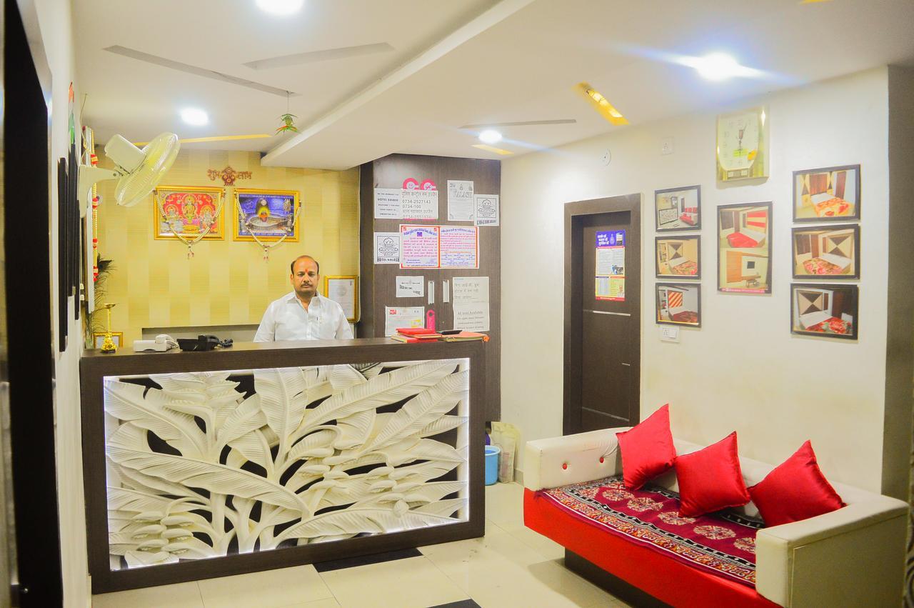 Hotel Kalash Ujjain Ngoại thất bức ảnh