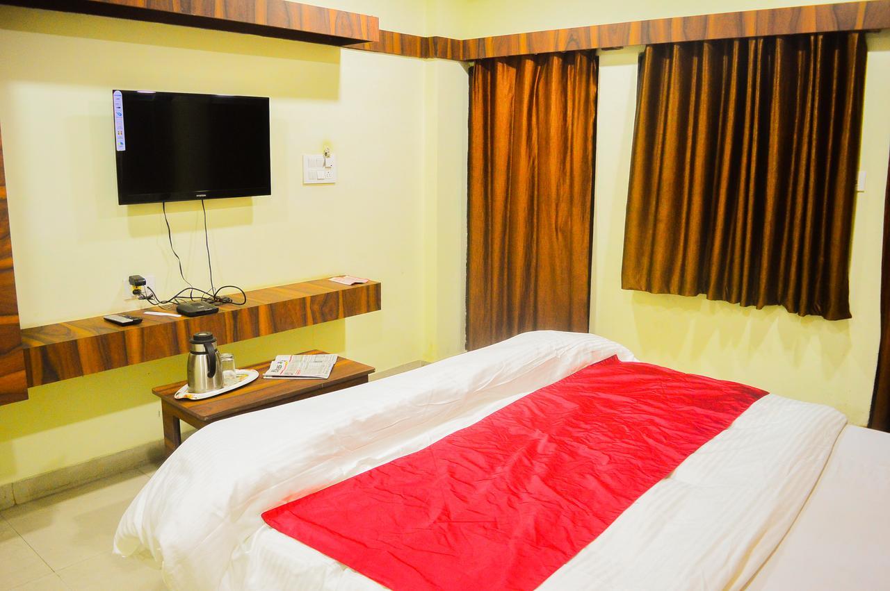 Hotel Kalash Ujjain Ngoại thất bức ảnh